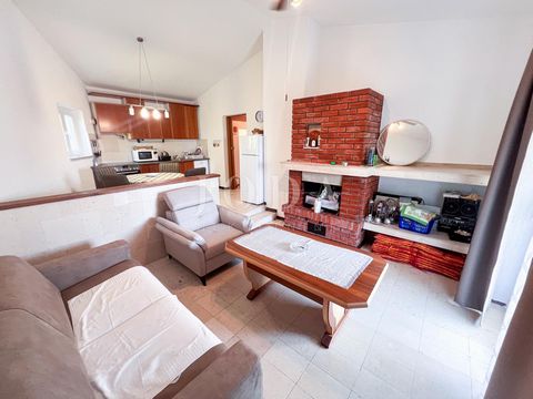 Location: Primorsko-goranska županija, Crikvenica, Selce. A unique opportunity to buy an apartment in Selce, near Crikvenica! The apartment is located on the first floor, with a total area of ​​56 m², consisting of two bedrooms, a kitchen and a spaci...