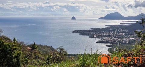 Magnifique terrain avec vue mer au Marin