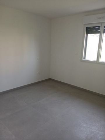 photo no. 10