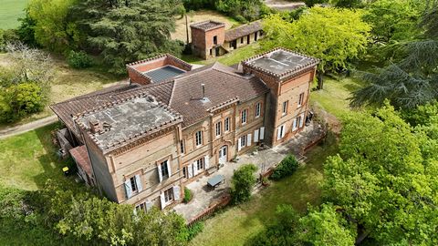 Propriété de maître du XIX avec dépendance et centre équestre