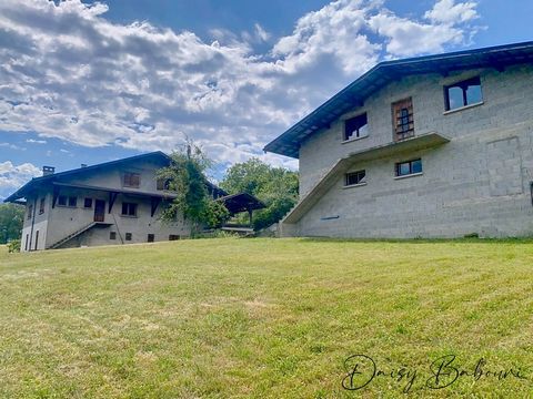 Maison à vendre 645m² à DOMANCY (74)