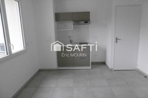 Ce grand appartement refait à neuf.