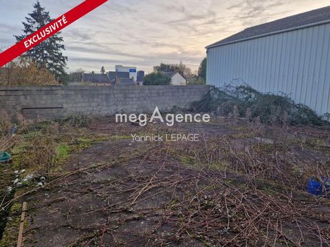 Locale commercial - Maure de Bretagne - Centre - 450 m²