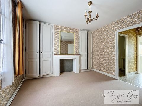 Maison de ville à vendre 5 pièces, coeur de ville MONTVAL SUR LOIR (72)