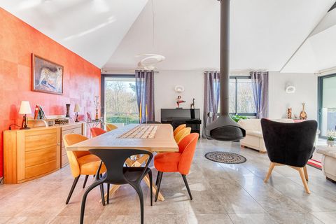 MAISON D ARCHITECTE à Montreuil-Juigné, 5 chambres