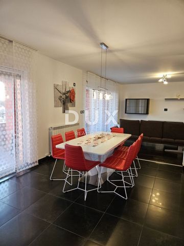 Location: Primorsko-goranska županija, Rijeka, Drenova. RIJEKA, DONJA DRENOVA - 2 bedrooms + living room apartment, excellent in a great location. An excellent family apartment for sale in a quiet location and close to all amenities. The apartment is...