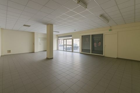 À vendre Local commercial et/ou professionnel Bergerac centre