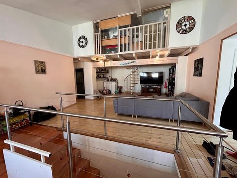 A VENDRE : Appartement T5 - 149M2 - GRIMAUD - 83310