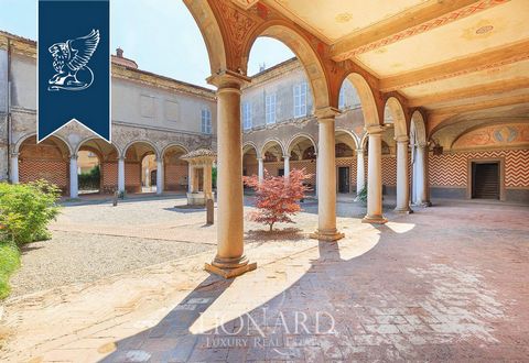 In Brescia's leafy countryside, just a few minutes from the renowned Franciacorta area, there is this prestigious 15th-century palace for sale. Perfectly preserved over the centuries, now under the protection of the Fine Arts Office, this estate...