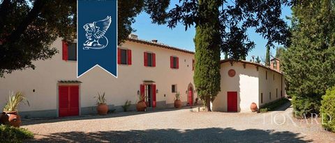 This majestic estate for sale near Florence consists of a main historic villa and five smaller hamlets in various parts of the property for a total of eleven separate buildings covering a total surface of 1022 m2. Adding to this patrimony we find an ...