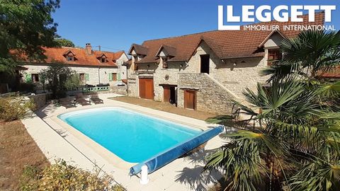 A23655MAL46 - Near Limogne, on the route to Santiago de Compostela, beautiful property comprising 2 traditional houses on enclosed grounds of 930 m² with swimming pool and cazelle + attractive building plot of 1570 m². * The main house of approx. 120...