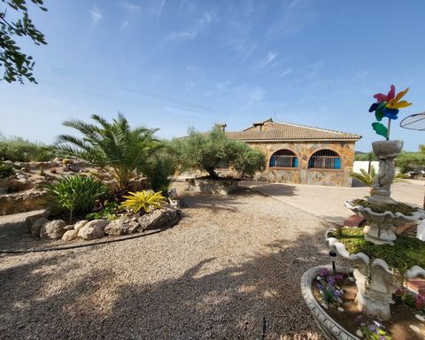 In the fishing village of lAmetlla de Mar we sell a magnificent 7523 M2 Rustic Property completely flat and landscaped with olive palm carob pine and a wide variety of Mediterranean plants It is accessed by paved road just 15 km from the town center ...