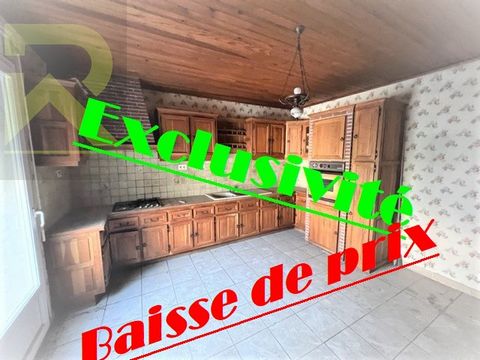 Maison de plain pied avec garage de 55 m² située à 5 min à pied du centre ville de Béziers et 5min de la gare à pied ,vous y trouverez un très grand séjour de 34m² avec cheminée une cuisine de 15.38m² 4 chambres, une lingerie de 27.20 m², l'avantage ...