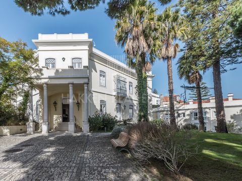 Experience unparalleled elegance in this palace apartment once inhabited by Romania's former monarch, located in the esteemed Estoril enclave. Relish the apartment's perfect blend of historic charm, abundant sunlight, and spacious layout, all nestled...