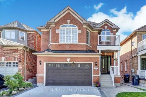 Great Family Home with 3 Large bedrooms with 2 full washrooms upstairs. Spacious living and dining room with Hardwood floor. Enjoy full use of fenced backyard. Separate access to the garage. 3 large bedrooms, Primary Bedroom has his/her walk in close...