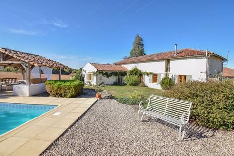 This property consists of a large farmhouse as well as a more contemporary property that provides an excellent letting income. There are lovely grounds of 14 hectares, which includes parkland, woodland, gardens, barns and two swimming pools. The prop...