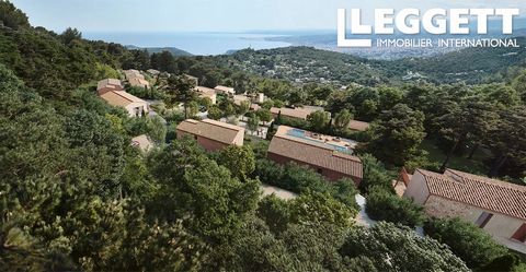 A30500JTO06 - VBillefranche sur Mer - We are delighted to present an exceptional project for the renovation and rehabilitation of 20 villas located in a closed and wooded estate, perched on the heights of Villefranche-sur-Mer. The sizes of the villas...