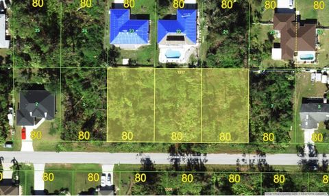 TRIPLE LOT!!! No HOA, deed restrictions or CDDs!!! Don't wait until demand exceeds supply!! Not in a zone requiring scrub jay mitigation per the county website 07/05/24 - please reconfirm during due diligence. This great Residential Single Family Hom...