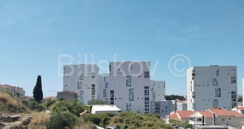 Split, Kila – 2 Wohnungen im Bau, hohe DeckenWir verkaufen 2 Wohnungen im Bau in einem kleineren Wohngebäude.Die Wohnungen haben einen Panoramablick, sind nach Norden und Süden ausgerichtet, hell und warm, haben eine hervorragende Raumaufteilung und ...