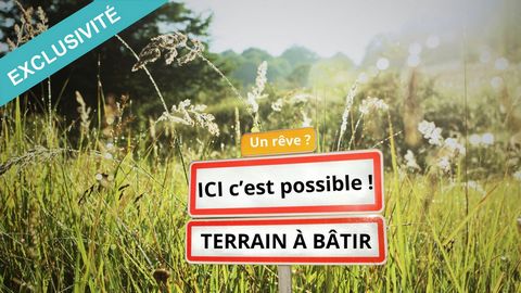 Ce terrain constructible est situé dans un hameau très tranquille desservi par une route communale très peu passagère. A 4 km de tous les commerces, à 10 mn de la sortie 12 de l' A71 et à 35 mn de Clermont Ferrand, cette parcelle est très plate et n'...