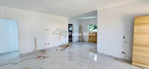 Si tratta di un nuovissimo edificio residenziale su quattro livelli attualmente in fase di completamento. Ognuno dei quattro piani ospita un unico spazioso appartamento, che offre 145 m² di spazio abitabile. Queste unità ben progettate dispongono cia...