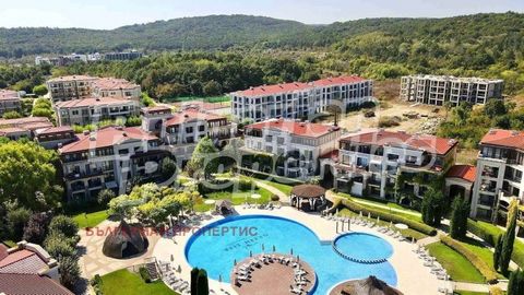 For more information, call us at: ... or 056 828 449 and quote the reference number of the property: BS 85562. Responsible broker: Pavel Ravanov Excellent one-bedroom apartment in Green Life Resort complex with a large green area, numerous swimming p...