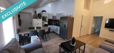 Situé dans la charmante commune de St Laurent sur Saône (01750), cet appartement de 54 m² offre un cadre de vie paisible à quelques pas du centre-ville de Mâcon. Saint Laurent sur Saône séduit par son ambiance conviviale et son environnement calme, t...