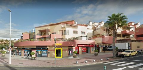 Référence: 04168. Opportunité exclusive! Local commercial à vendre dans la prestigieuse Terrazas del Duque I, Costa Adeje, Tenerife. Ce local est situé dans l'un des quartiers les plus convoités de Costa Adeje, avec un accès direct depuis la rue piét...