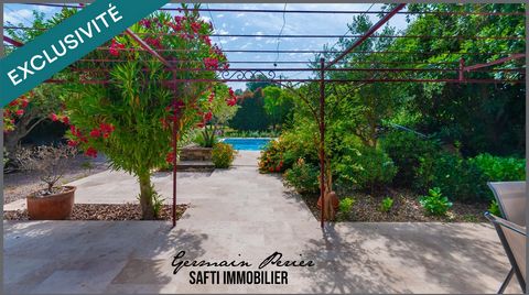 Villa plain-pied 126 m2 - 4 chambres - piscine terrain de 1550 m2 plat, clôturé - quartier résidentiel - calme