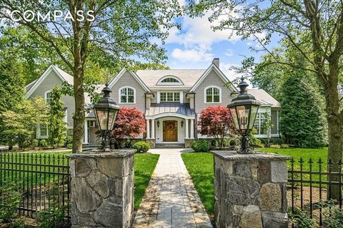 Custom built by high-end builder, this Cliff Estates masterpiece fuses timeless & classic design with the newer systems and finishes found in a young home to create a truly unique offering. Nestled on over a half acre of park like grounds & with wond...