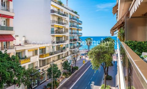 Nice Bas Gambetta, near Promenade des Anglais : located in a quiet street just steps from the sea and the Promenade des Anglais, within a well-maintained residence, this 80 sqm 2-bedroom apartment has been fully renovated with quality materials. The ...