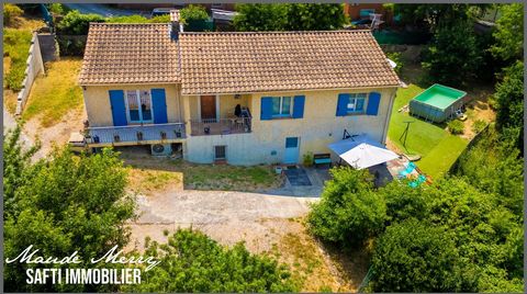 Villa de 120 m2 habitable + sous-sol de 140 m2 partiellement aménagé qui comprend un appartement indépendant type T2 de 60 m2 - terrain de 1000 m2