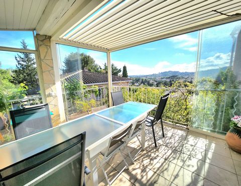 MAISON D&#39;HOTES // CHATEAU GOMBERT 242 HAB // TERRAIN 1196 M&#178; // PISCINE / SAUNA / SPA
