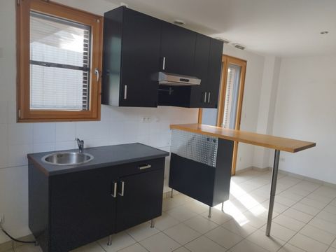 69 Rhône A VENDRE MAISON Type 2 ST PRIEST 69800
