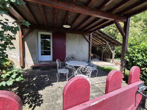 Maison T4 de 85 m² avec jardin et dépendance