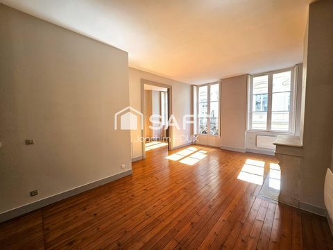 Appartement T5 entre Quais et Jardin-public