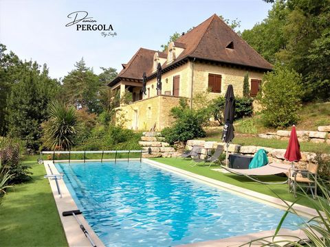 Magnifique maison en pierre qui développe une surface habitable d'environ 257 m²