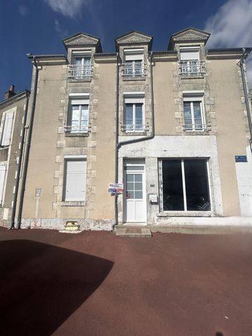 Demeure familiale avec terrasse au cœur d'Issoudun
