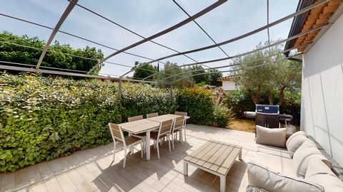 Villa de 130m2 sous décennale, garage et piscine