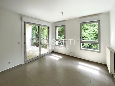T2 de 49 m² avec garage fermé et parking