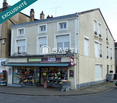 Bel immeuble en plein centre ville