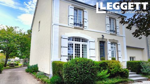 A16267 - If you are looking for something special for the family you must see this. Set in the vibrant town of Saint Sulpice les Feuilles this lovingly renovated four bedroom house has all the modern comforts but maintains her charm and dignity and w...