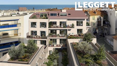 A24201OVI06 - Beaulieu sur Mer. Between sea and mountains, this paradise oasis between Nice and Monaco invites you to live to the rhythm of the French Riviera. A central location with shops, restaurants, the Marina and beaches all a short walk away. ...