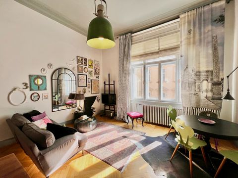 1 bedroom, chic and funky apartment is for sale in Budapest, only moments away from St Stephen's Basilica. Located excellently in the very heart of Budapest, this wonderful apartment is situated on the 2nd floor of a historical, well-maintained herit...