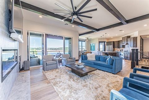 Waterfront Retreat on Lake Travis:A Remodeled Oasis-Nestled on the shores of Lake Travis, newly remodeled waterfront home is a testament to luxury, comfort, modern design. Short Term Rentals ALLOWED-Lock & Leave -All Fees Included - 4-bedroom, 3-full...