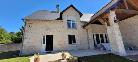 I offer you between BLOIS and VENDOME, this beautiful property having been the subject of a beautiful quality renovation. It is located in the Cisse valley, and therefore benefits from a quality and green environment. Its 13,892 m² park, its pond and...