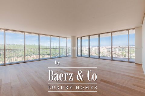 Situated in Campolide, the Infinity Tower by Vangard Groups offers breathtaking views of the green expanse of Monsanto Park and the Tagus River. This exceptional project features three distinct housing concepts: Nature, River, and City Flats, caterin...