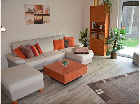 slechts ca. 800 m van het zandstrand van de Oostzee in de badplaats Glowe, 1e verdieping met balkon, gratis WiFi, rustige ligging, ca. 1 km van de lagune