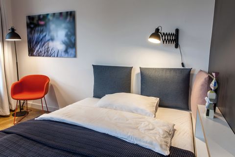 Serviced Apartments - A bit of home for a few months? Whether you are on the road for business, traveling or simply need a pleasant accommodation for a longer period of time: We master the balancing act between hotel and living. In our fully and smar...