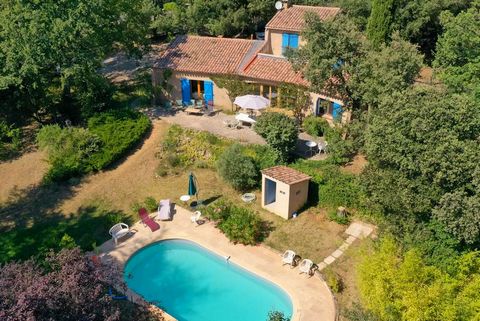 Summary 30 minutes from Aix en Provence, in a small village, large quiet property on a wooded plot of 5600m2. Swimming pool and many annexes. Oil central heating but possibility of using the fireplace or installing a heat pump or pellet boiler. 6 bed...